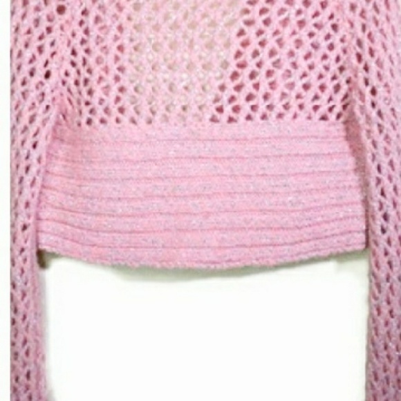 MUST HAVE!! GUESS • Gorgeous Shimmer Sweater Shrug - Picture 2 of 7